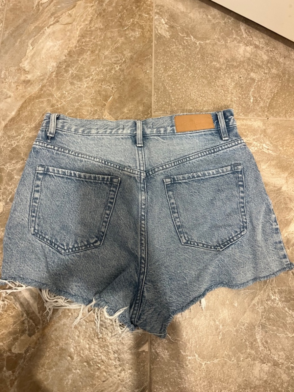 Pacsun Lightwash Jean Shorts - Picture 2 of 5